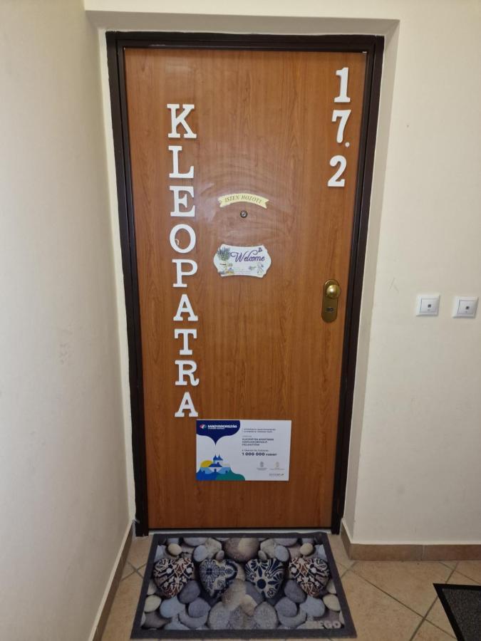 Hajdúszoboszló Kleopatra Apartman מראה חיצוני תמונה